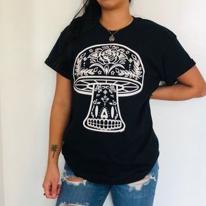 Lazy Daze Apparel “MUSHROOM Graphic Tees”